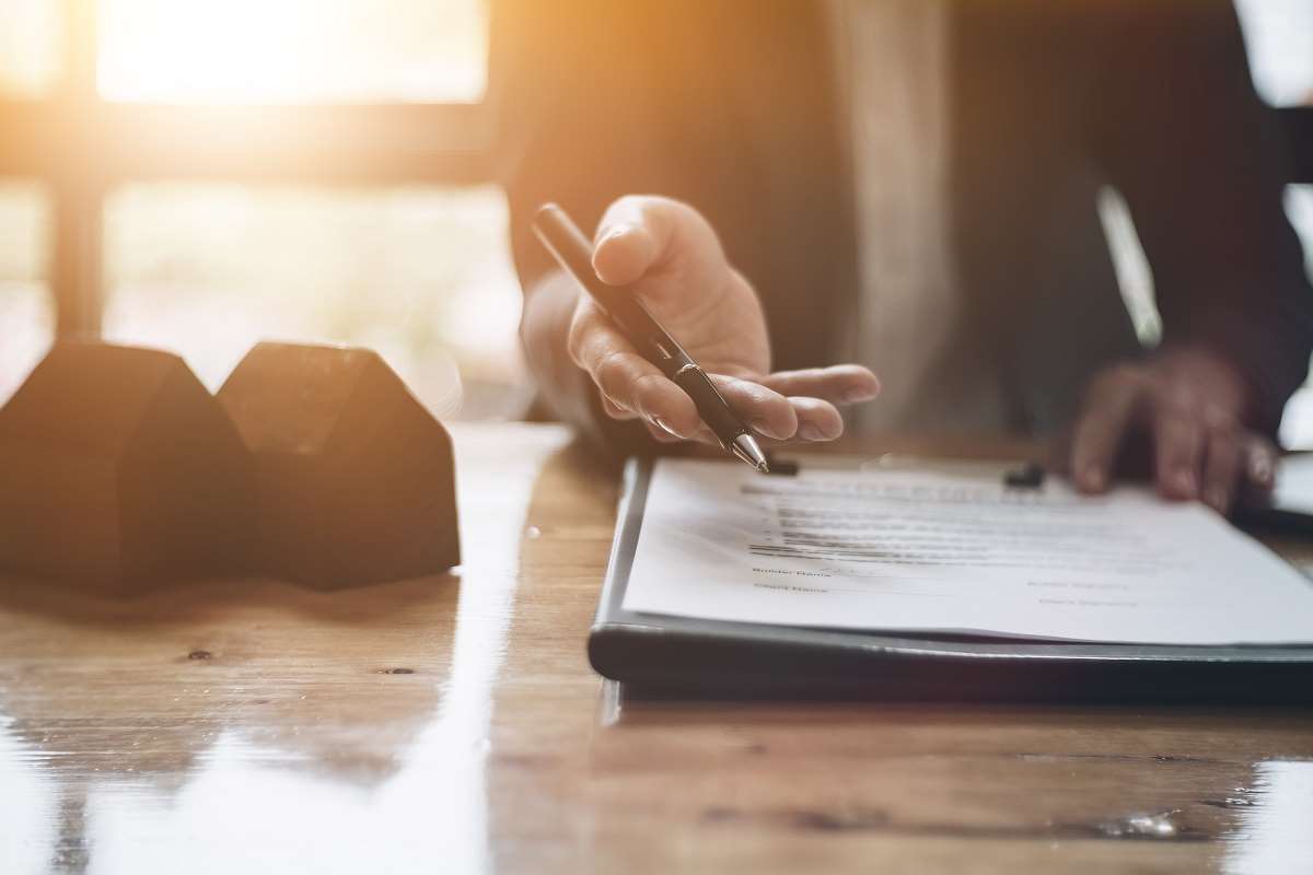 Zakaz konkurencji w trakcie i po ustaniu stosunku pracy – kompendium wiedzy Zakaz konkurencji w trakcie i po ustaniu stosunku pracy – kompendium wiedzy