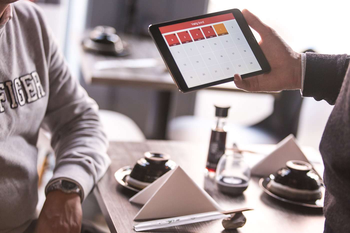 Productivity Resolution #2: 5 Steps to Save Time with Effective Delegation Productivity Resolution #2: 5 Steps to Save Time with Effective Delegation